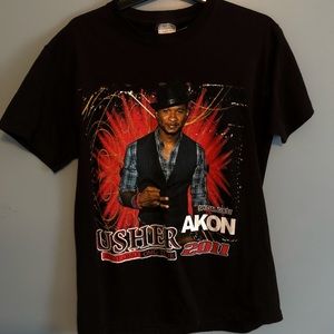 Vintage 2011 usher/Akon tour shirt
